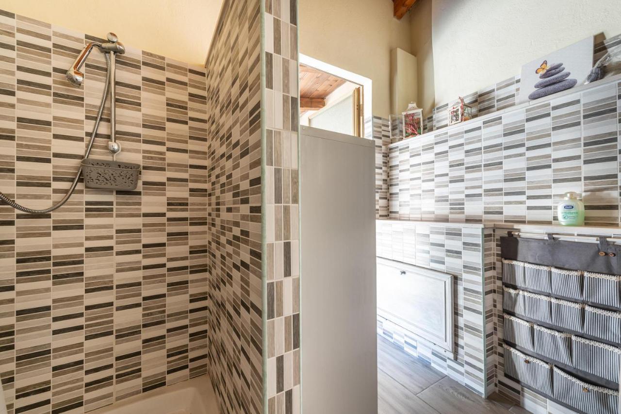 Apartamento Casa Di Stefania Fluminimaggiore Exterior foto