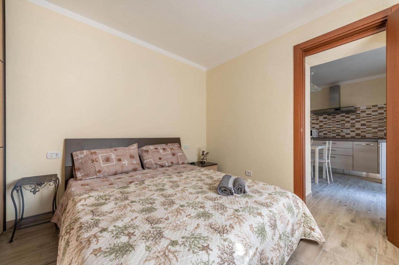 Apartamento Casa Di Stefania Fluminimaggiore Exterior foto