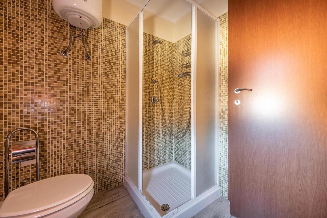 Apartamento Casa Di Stefania Fluminimaggiore Exterior foto